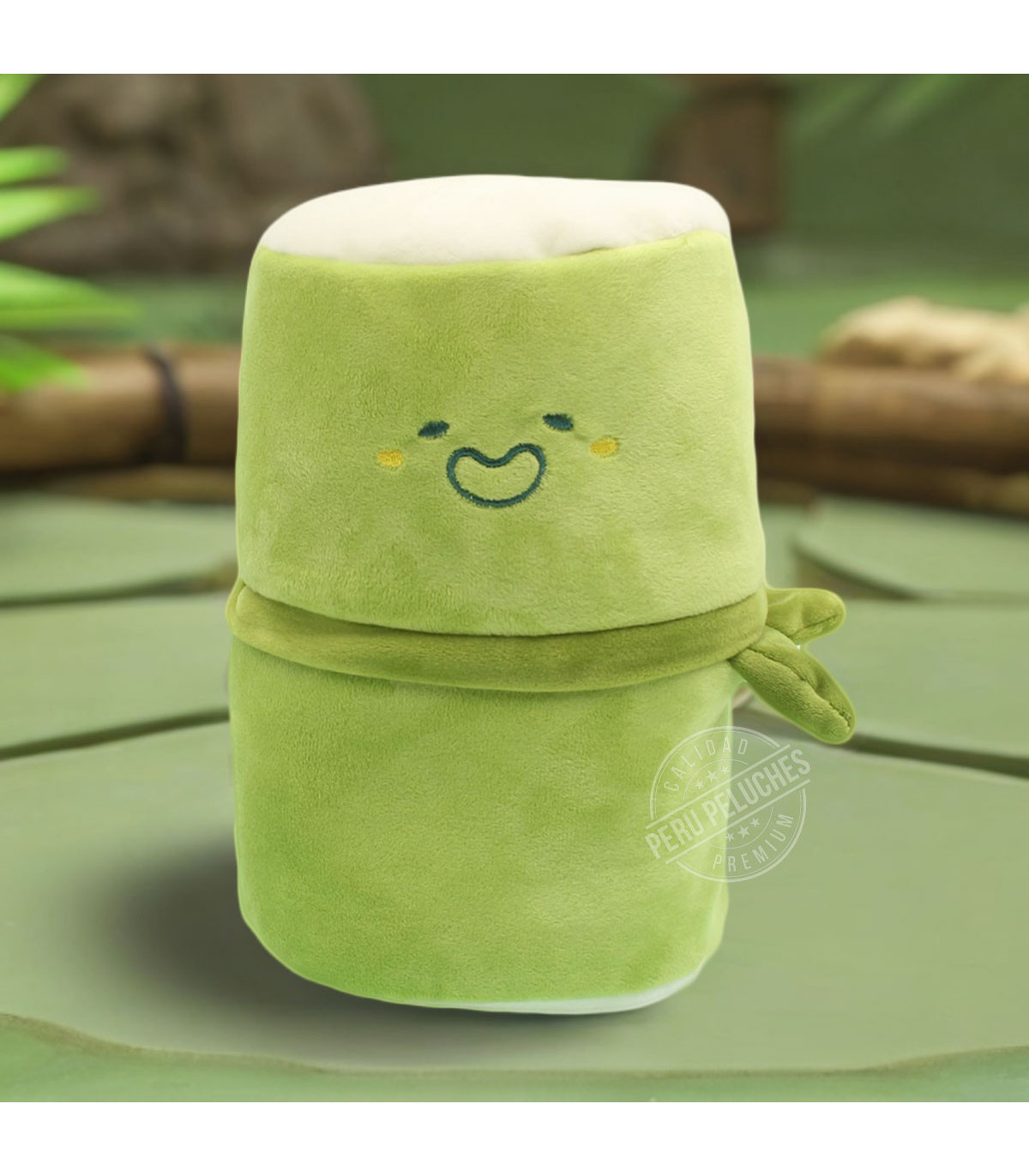 PANDITA CON BAMBU